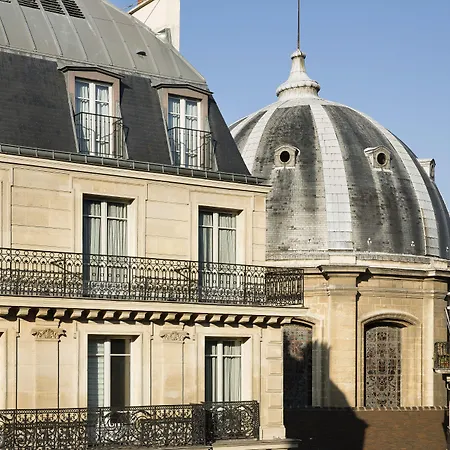 ルーメン ルーヴル