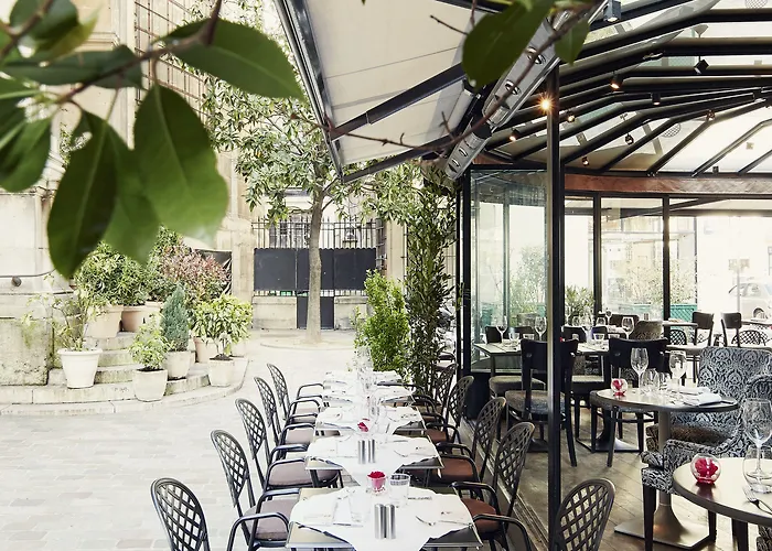 ルーメン ルーヴル 4* パリ