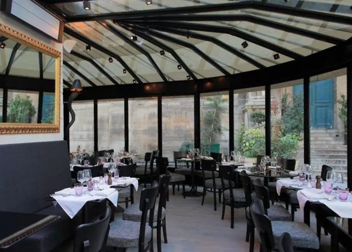 ホテル ルーメン ルーヴル