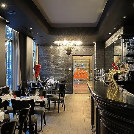 Lumen Louvre 4*
