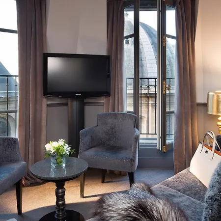Hotel Lumen Louvre 4*
