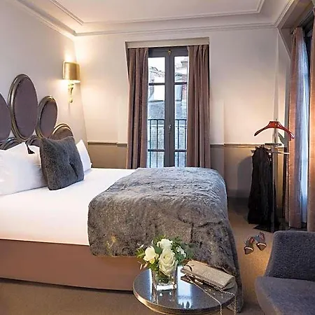 Lumen Louvre 4*