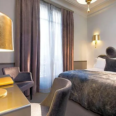 Lumen Louvre 4*