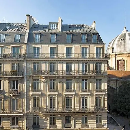 Lumen Louvre Hotel 4*