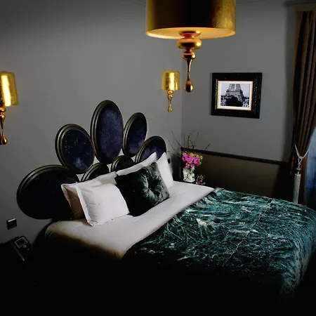 Lumen Louvre Hotel 4*