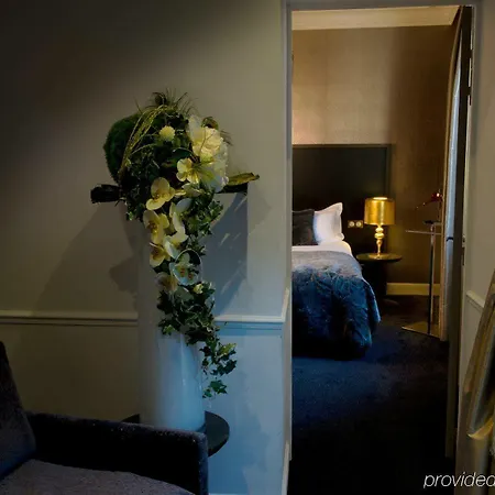 Lumen Louvre Hotel 4*