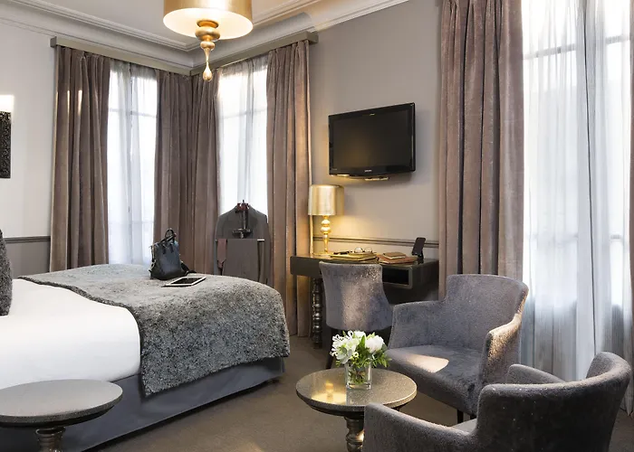 لومن لوفر 4*