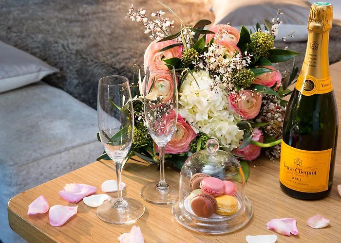 لومن لوفر فندق 4*