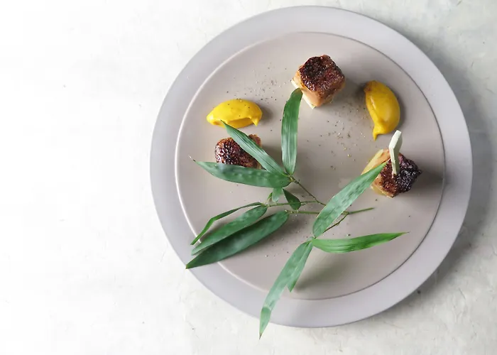 لومن لوفر 4* باريس