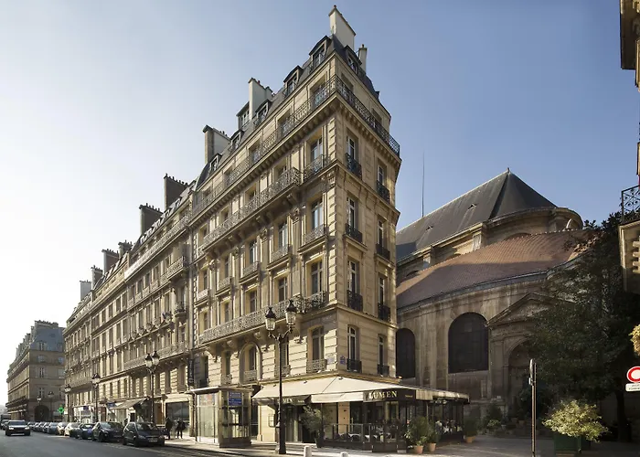 لومن لوفر فندق 4*