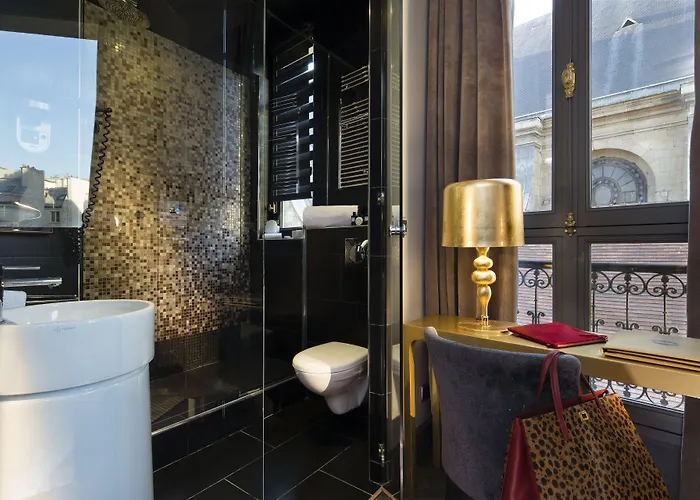 لومن لوفر 4* باريس