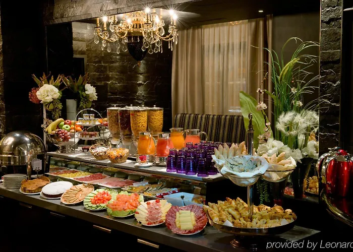 لومن لوفر فندق باريس