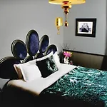 Hotel Lumen Louvre 4*