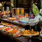 Lumen Louvre Hotel 4*