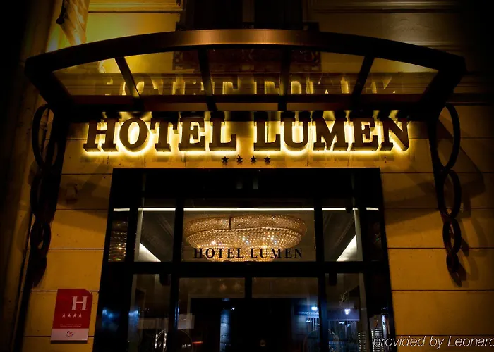 Lumen Louvre Hotel 4*