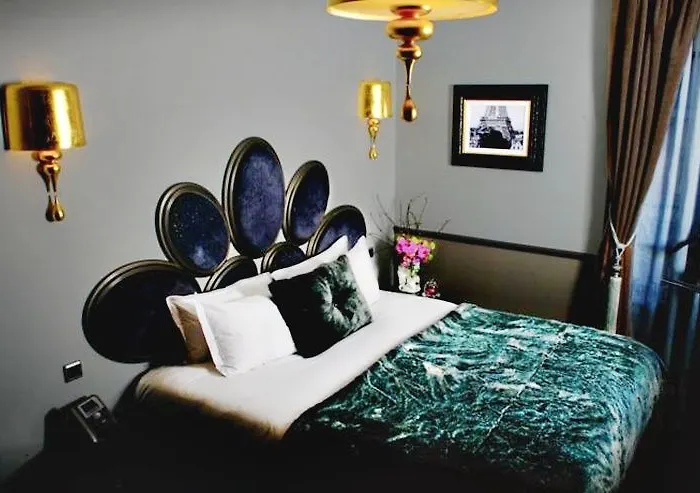 Hotel Lumen Louvre 4*